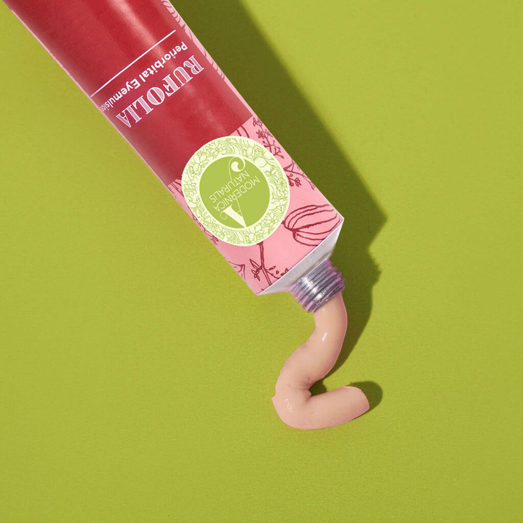 Rufolia periorbitální oční emulze – rozjasní, zklidní a zpevní oční okolí s manjishtou, aloe vera, niacinamidem a kyselinou hyaluronovou (Rufolia Periorbital Eyemulsion - Brighten, Soothe and Firm Under-Eyes with Manjistha, Aloe Vera, Niacinamide)