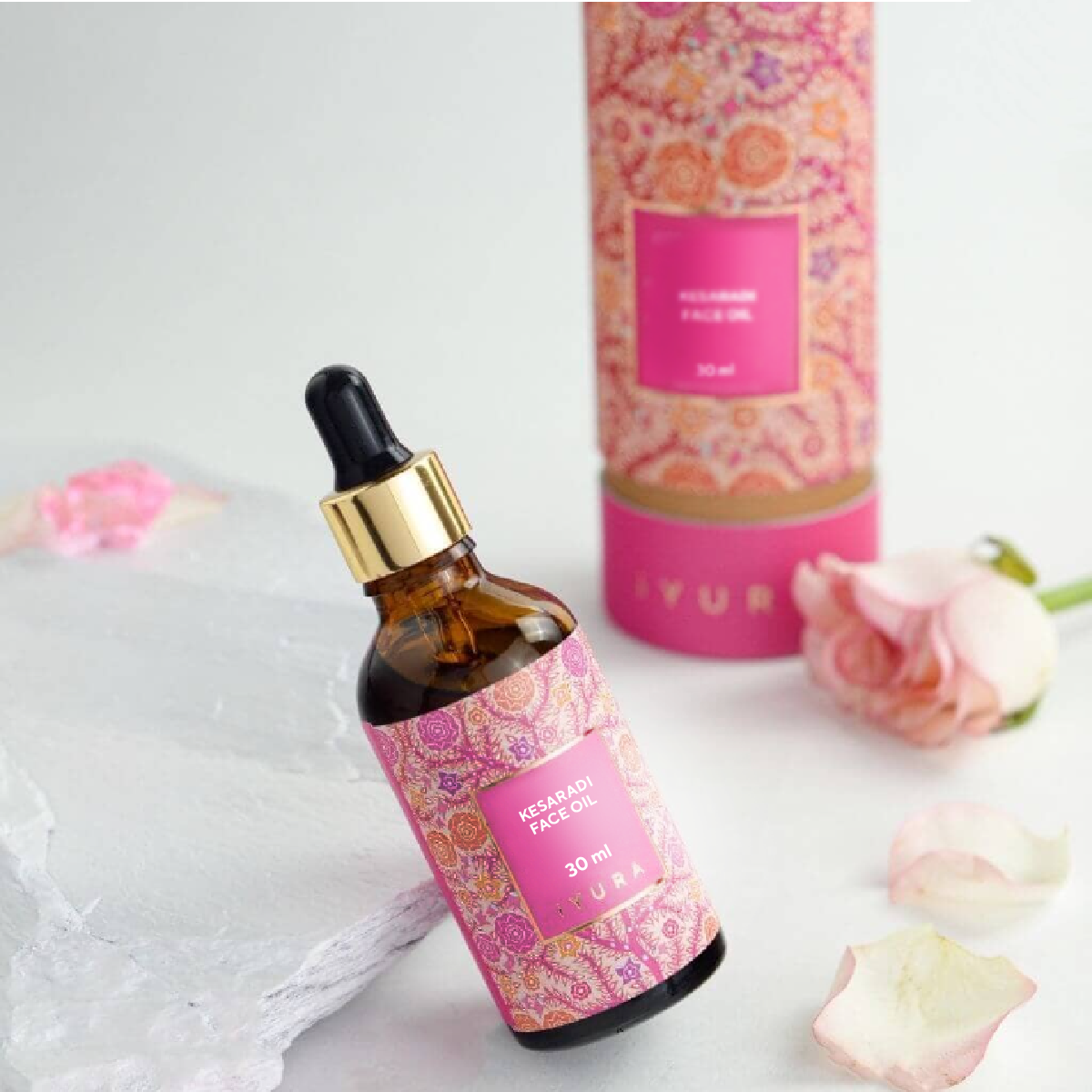 Kesaradi Denní Rozjasňující Pleťový Olej (Kesaradi Daily Glow Face Oil)